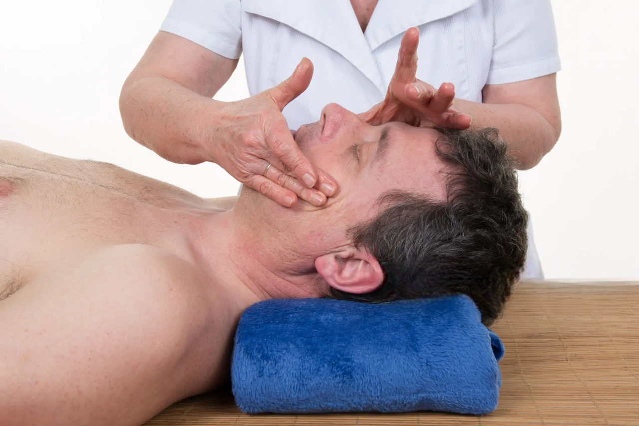 Head & Face Massage